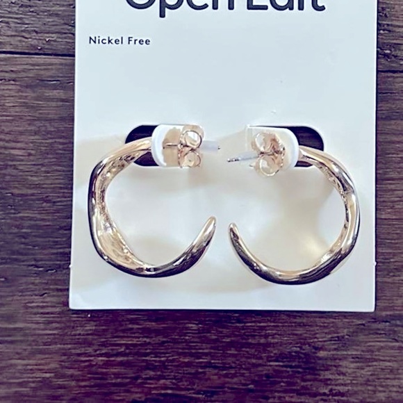 Open Edit-Wavy Molten Hoop Earrings-Gold rhodium-NWT - Picture 2 of 6